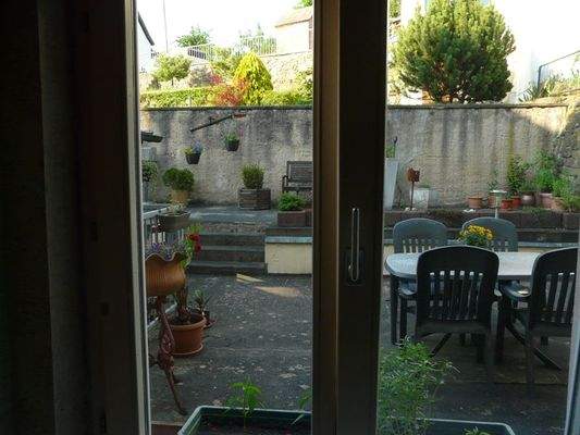 Wohnung 1. OG Blick auf Innenh