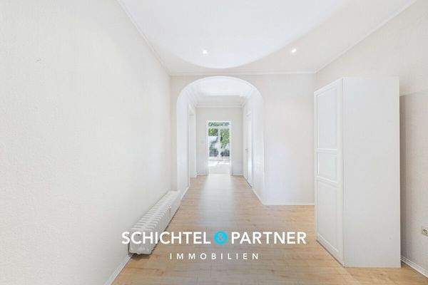 S&P | Eingangsbereich