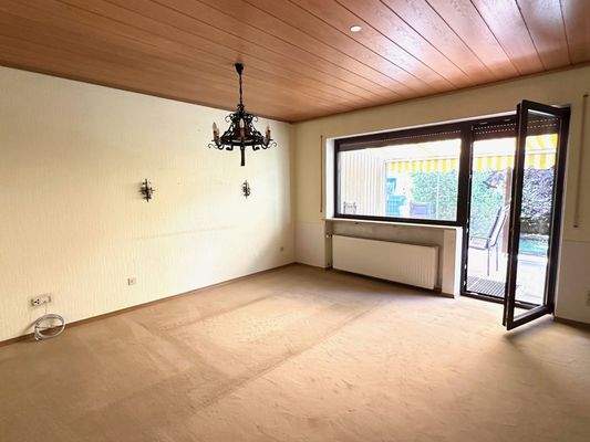 04. Wohnzimmer EG.jpg