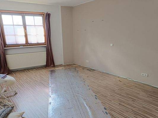 Obergeschoss (Wohnung/ Büro)