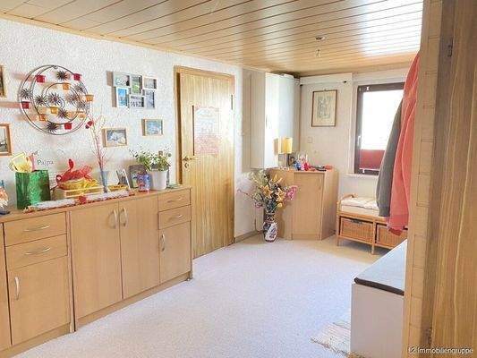 Flur /Treppenhaus EG