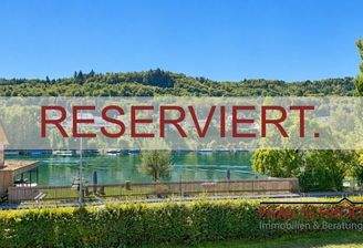 Reserviert.
