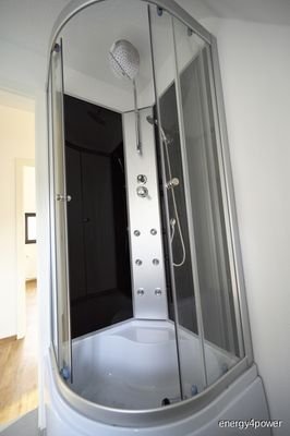 Badezimmer OG Bild1