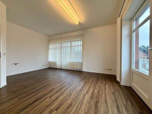 Behandlung 1 mit 2 Balkonen (2)