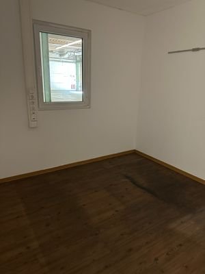 Hallenbüro 2