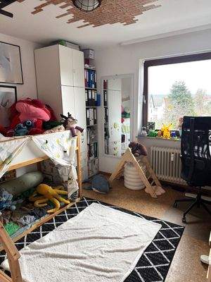 Kinder- oder Arbeitszimmer