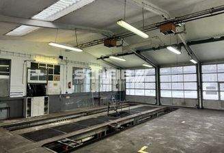 Ideal als Fahrzeugwerkstatt nutzbar