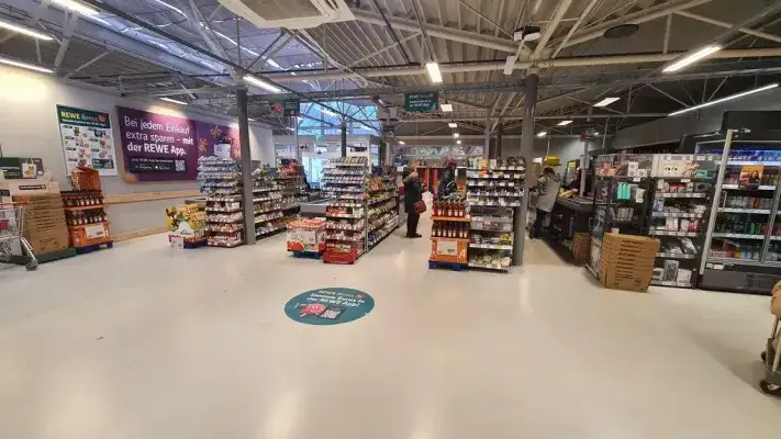 Verkaufsfläche 2.webp