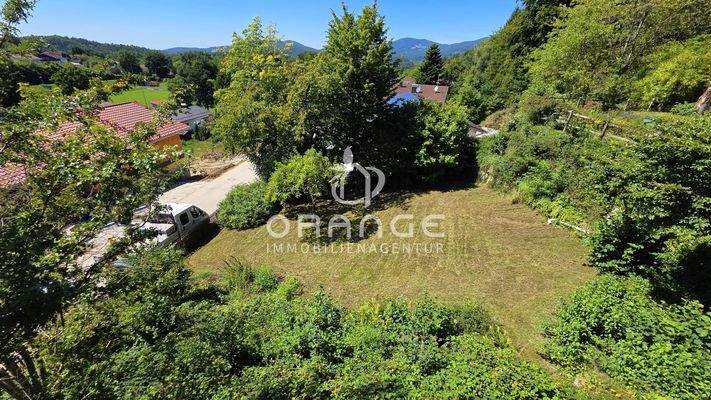 Blick in den Garten v. Freisitz