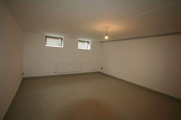 Großer Kellerraum...