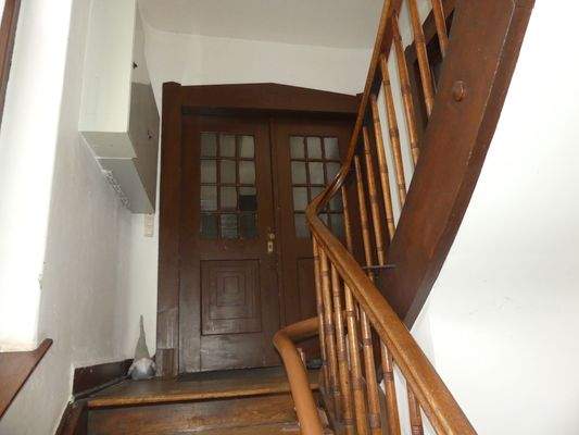 Treppenhaus Wohnungseingang