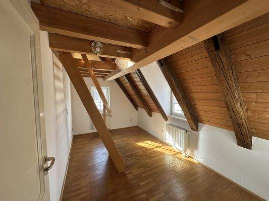 Kinderzimmer im 1.DG mit Aufgang zur Galerie