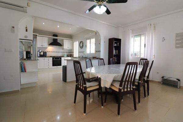 re-sale-detached-villa-algorfa-lomas-de-la-juliana