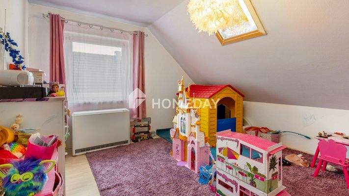 1. OG Kinderzimmer 1 1