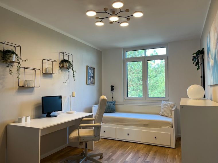 Beispiel Arbeits-/ Gästezimmer