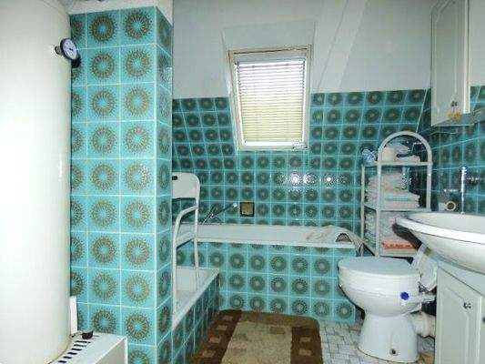 11 Badezimmer OG.JPG