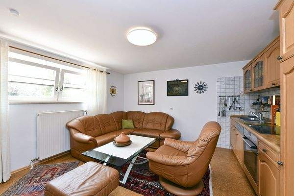 Wohnzimmer und Küche, Untergeschoss