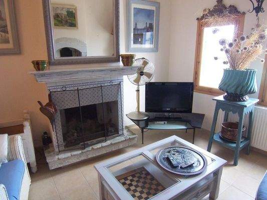 Kreta, Kritsa: Elegant renoviertes Dorfhaus aus Stein. Voll möbliert.