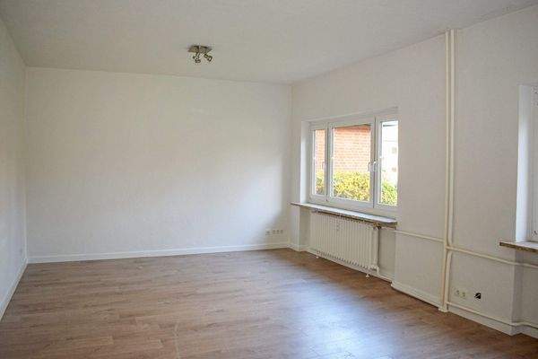 9110AL-06 Wohnzimmer