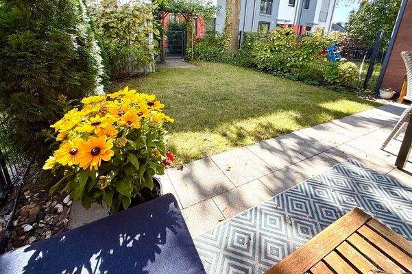 Kleiner Garten mit Platz für die Blümchen