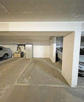 Tiefgaragenstellplatz