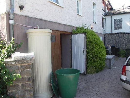 36 - Garage