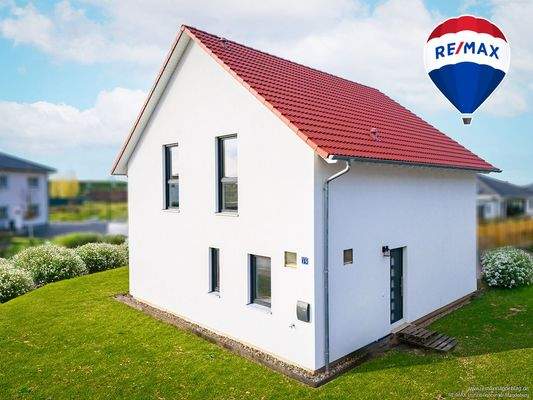 Hausansicht KI unterstützt