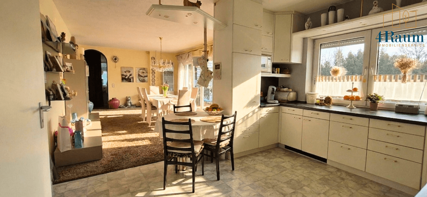 Küche+Esszimmer - AI-generated