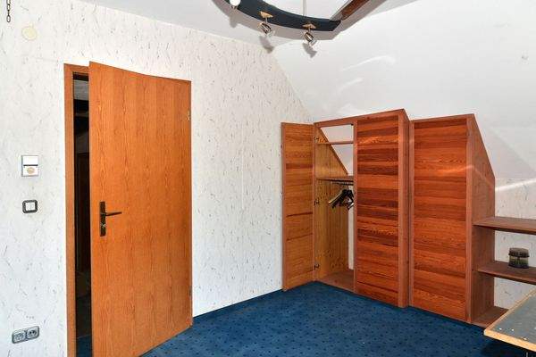 Bahnhofstraße 2 – 54492 Rachtig