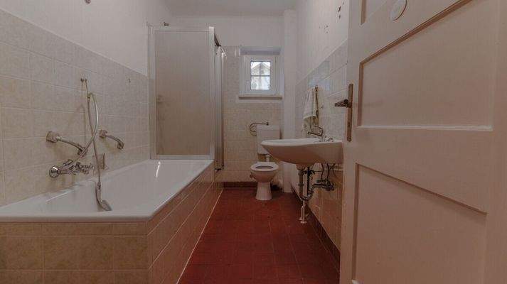 e80c81de-eedc-4f4f-a9f7-30b397ea9dde