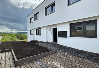 Neu renovierte offers 4 ZKB DG Wohnung in Heusweiler