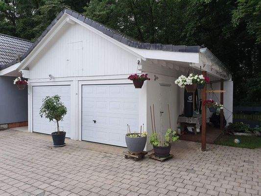 Garagen.