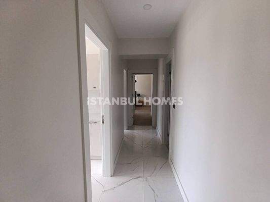 Flats with Gym and Parking Lot in İstanbul Zeytinburnu