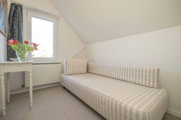 Schlafzimmer 3 Dachgeschoss