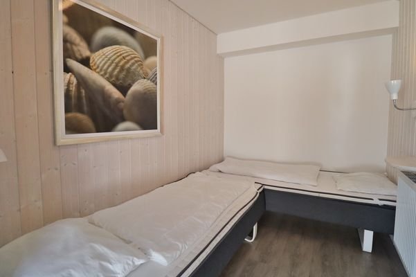 Schlafzimmer II 