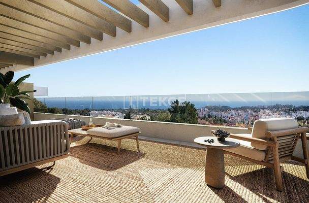 Flats with Spacious Terraces and Pools in Estepona New Golden Mile