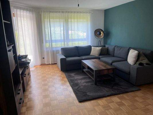 Wohnen mit Zugang zur Terrasse.jpg