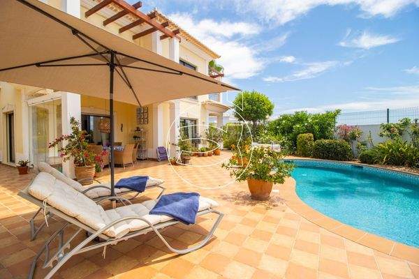 Traumhafte Immobilie