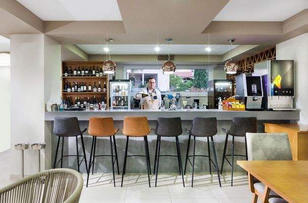 Hotel-for-sale-in-Chania-For-Sale-Hotel-for-sale-i