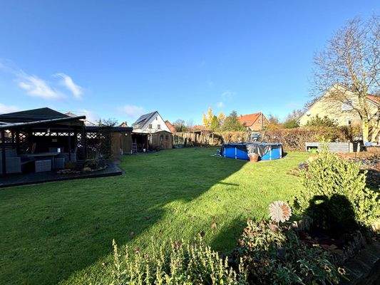 Blick in den großen Garten