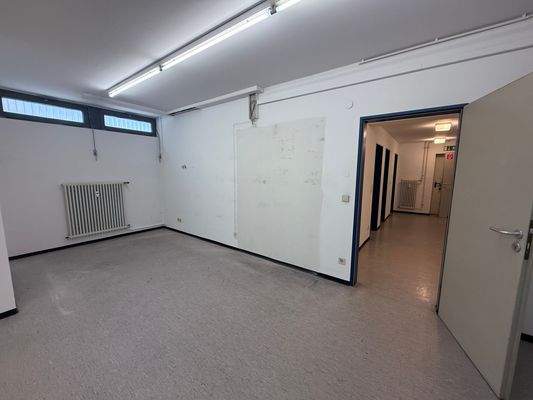 Lagerraum im UG_1.jpeg