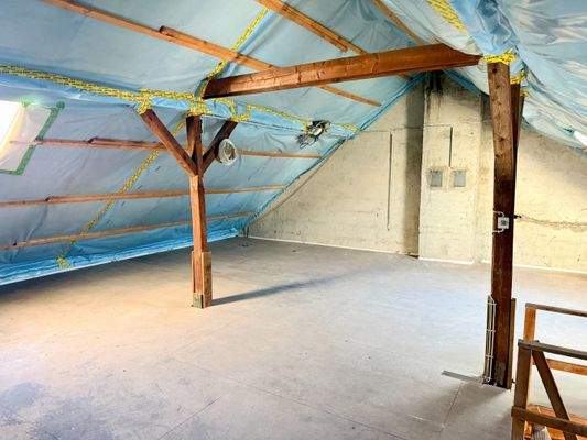 Dachboden für Ausbau vorbereitet