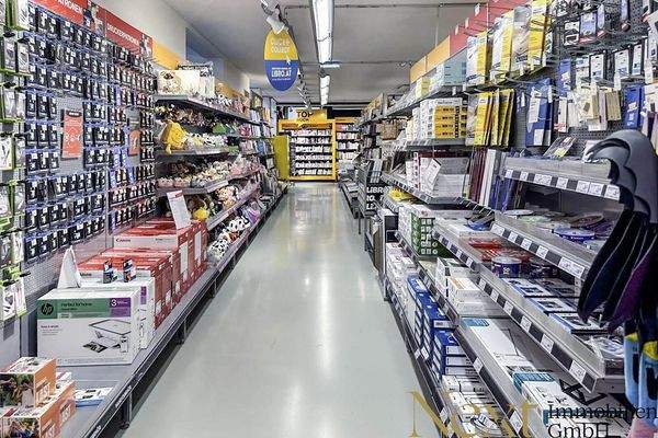 Geschäftsfläche II