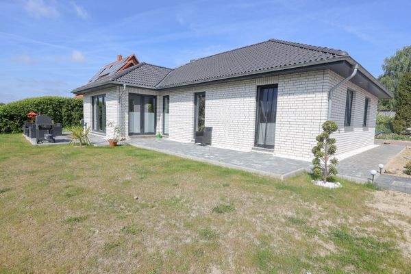 251bd613-ba82-47fc-a856-a51ba8f40a55