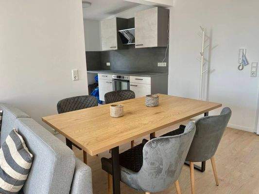 WE 5 - Esstisch mit offener E-Küche - Altefähr