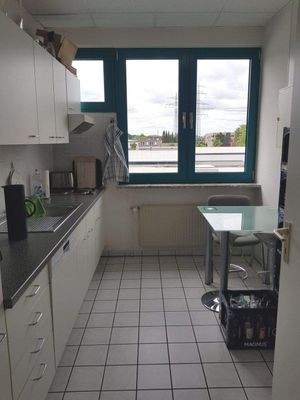 Teeküche der Bürogemeinschaft
