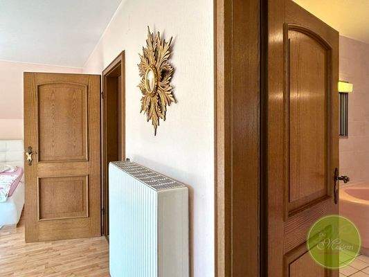 Ein weiteres Bad en Suite ... 