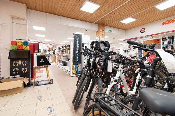 Löwen-Immobilientreuhand-Gewerbeobjekt-Geschäftslo