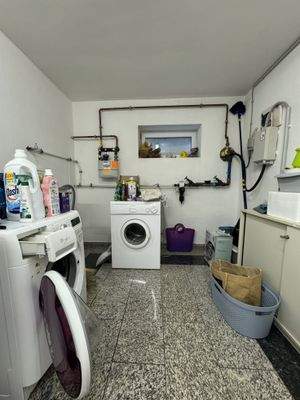 Keller Waschküche 1.jpg