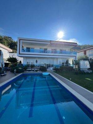 WhatsApp Image 2024-11-11 at 10.51.44.jpeg